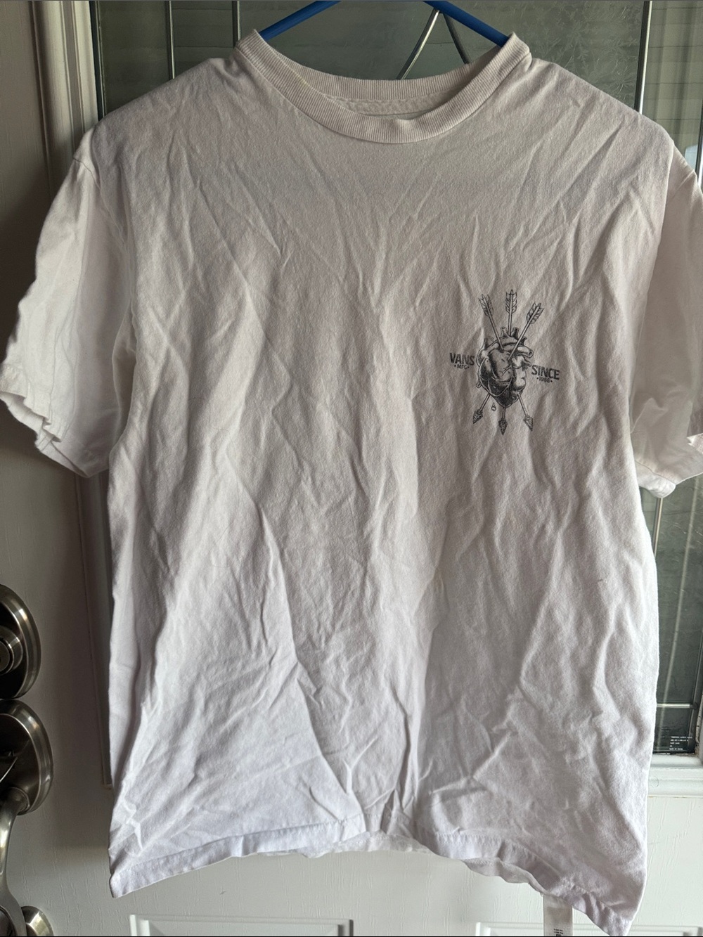 Vans White Short Sleeve T-Shirt with Chest Arrow Heart Graphic 0126